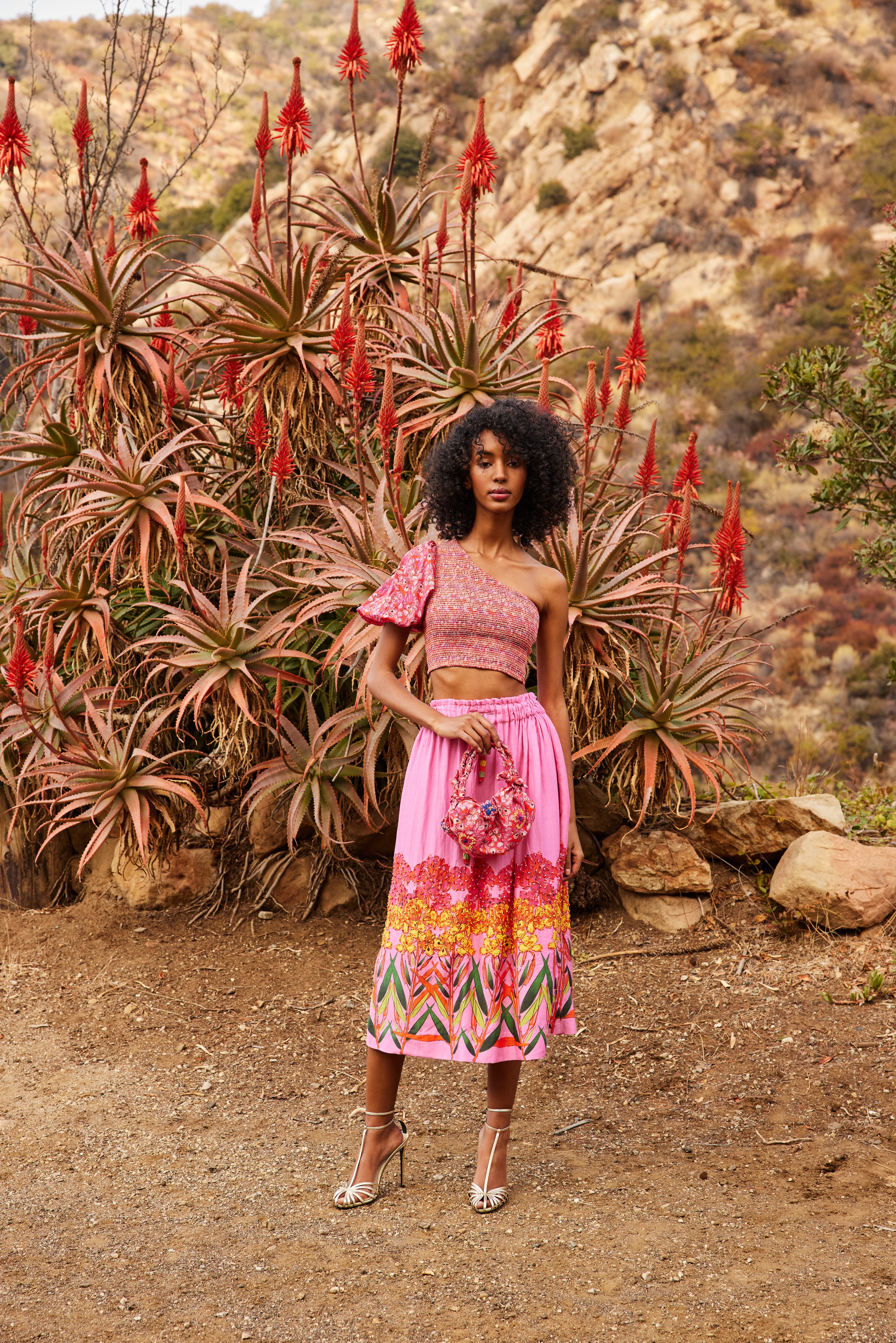 Pink embroidered outlet skirt