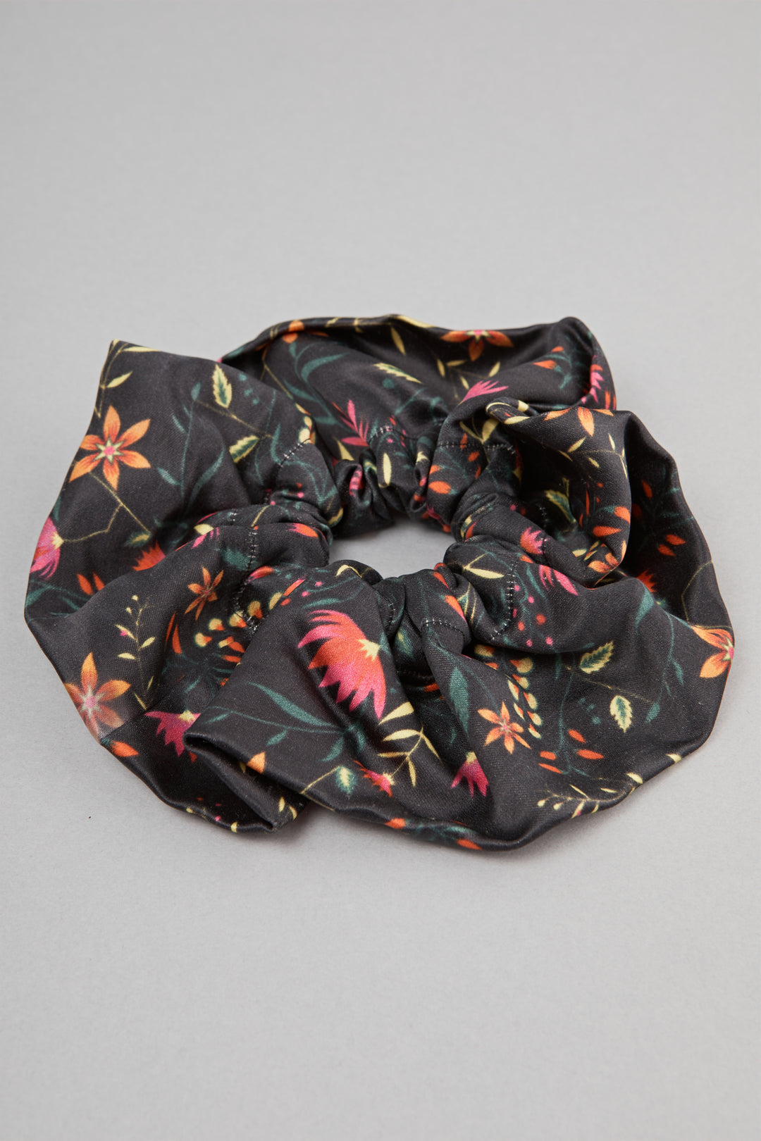 Night bloom scrunchie